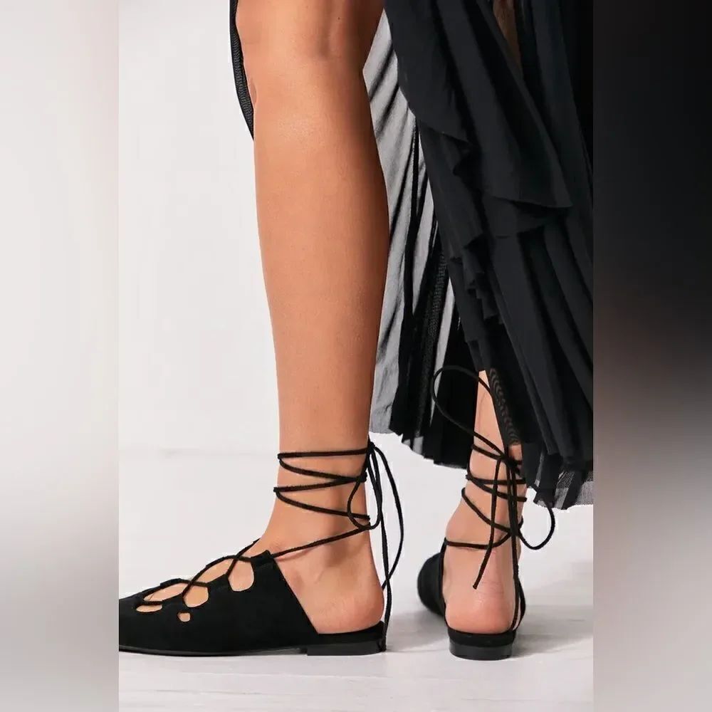 NEW FREE PEOPLE JEFFREY CAMPBELL SERENITY WRAP FLATS - Picture 2 of 5